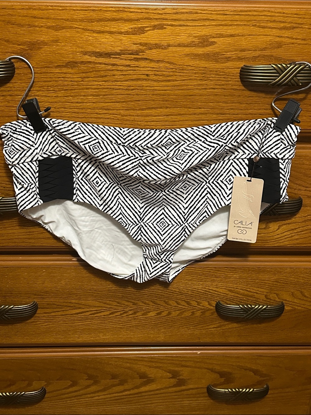 NWT CALIA Weave Boy Shorts Swim Bottoms in Island Geo size XL